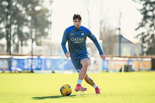 FCIN1908/ Inter, Zalewski con la squadra a Firenze anche se non sarà a disponibile- immagine 2