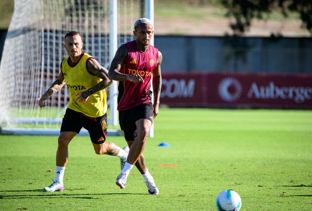 Raduno Roma, il primo allenamento di Wesley e Vasquez a Trigoria- FOTO GALLERY - immagine 3