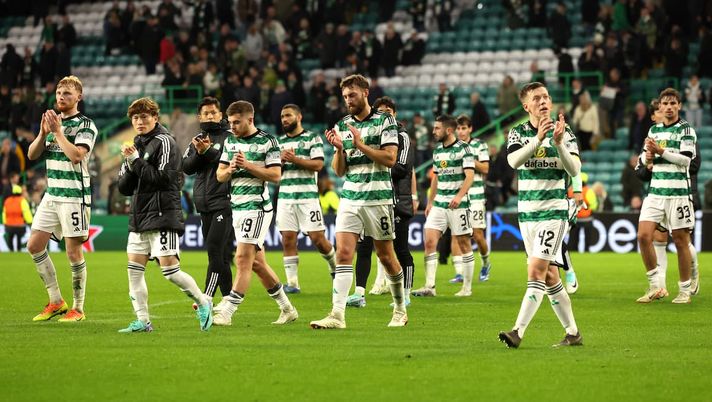 Bandiere per Gaza, il Celtic sospende circa 250 abbonamenti dei propri tifosi - immagine 1