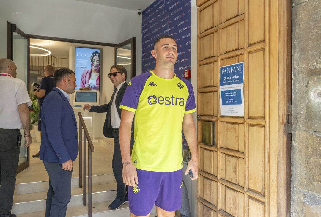 GALLERY VN – Ecco Piccoli alle visite mediche con la Fiorentina - immagine 2