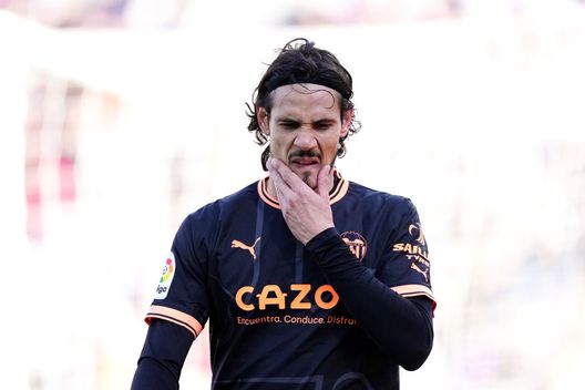 VALLADOLID, SPAGNA - GENNAIO 29: Edinson Cavani col Valencia nel 2023. (Foto di Angel Martinez/Getty Images) Cavani, il Matador che ha conquistato il mondo con i suoi gol- immagine 7