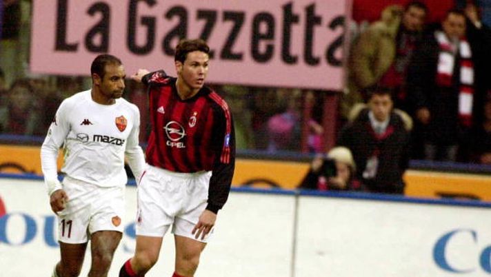 MILAN - DECEMBER 7:  Fernando Redondo of AC Milan in action during the Serie A match between AC Milan and Roma, played at the 'Giuseppe Meazza' San Siro Stadium, Milan, Italy on December 7, 2002.  (Photo by Grazia Neri/Getty Images)  Redondo Taconazo