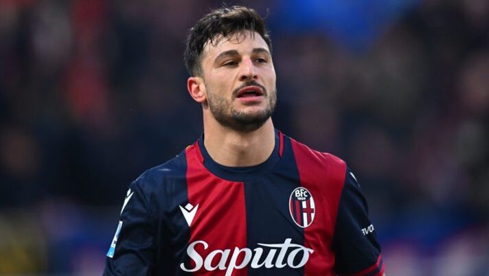 BOLOGNA, ITALY - JANUARY 18: Riccardo Orsolini of Bologna during the Serie A match between Bologna and Monza at Stadio Renato Dall'Ara on January 18, 2025 in Bologna, Italy. (Photo by Alessandro Sabattini/Getty Images) Bologna, novità e conferme di formazione: da Odgaard e Dallinga alla gestione di Orsolini - immagine 1