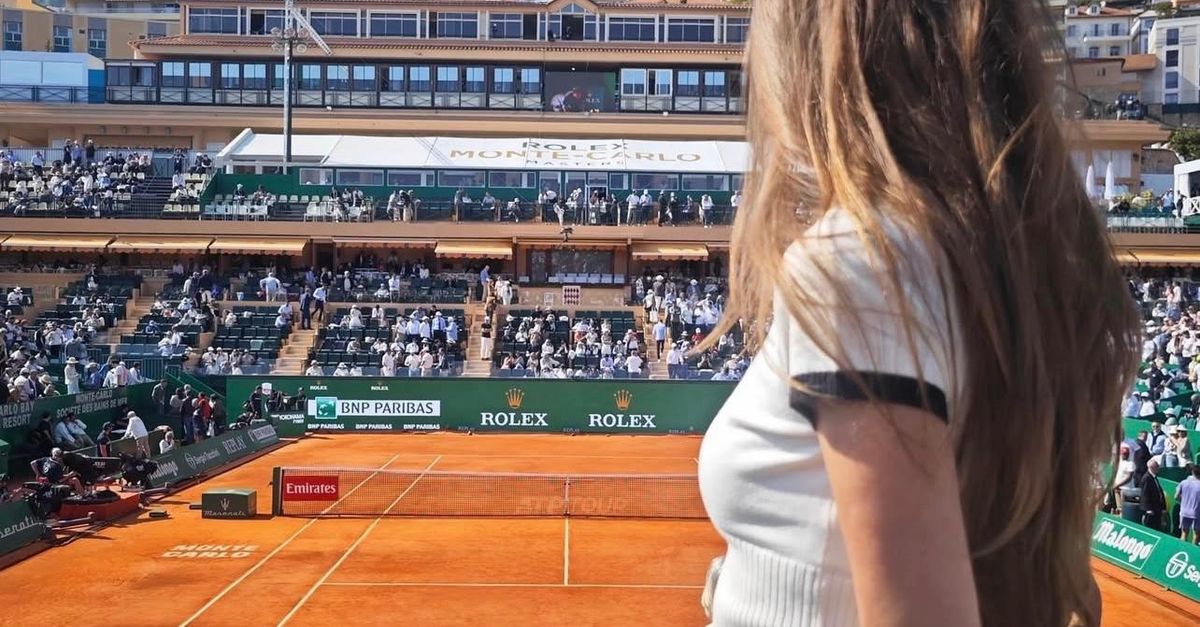 Jannik Sinner in love! Ecco chi è la bellissima fidanzata del tennista, paparazzata a Montecarlo