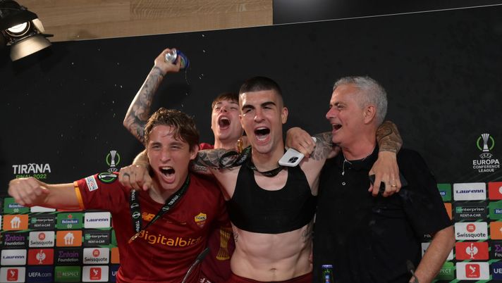 Getty Images Roma, Bove celebra l’anniversario della Conference: lo scatto condiviso sui social - immagine 1