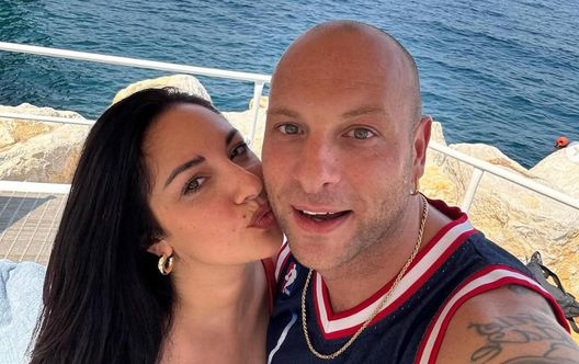 Clementino: “Ero tossicodipendente, ai giovani dico che se ne esce. Tv e musica…”- immagine 2