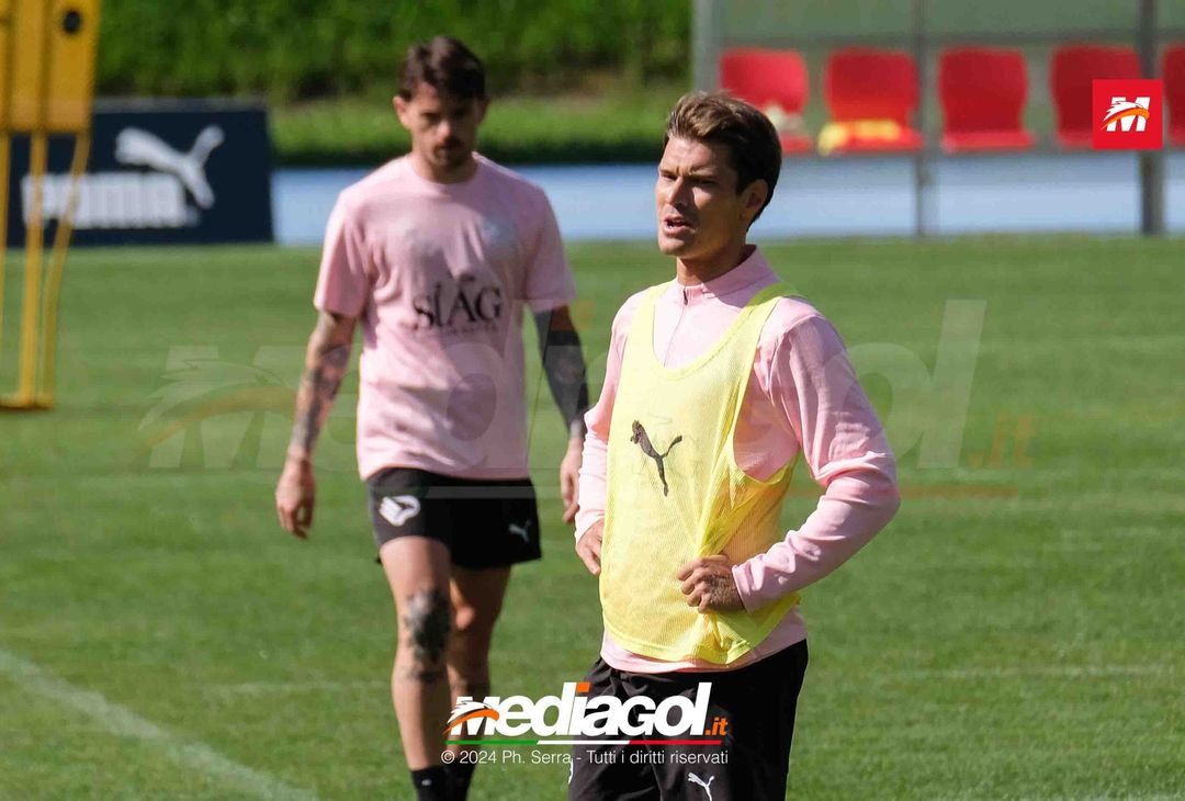 FOTO Ritiro Palermo, seduta mattutina ad Aquagranda (GALLERY) - immagine 14