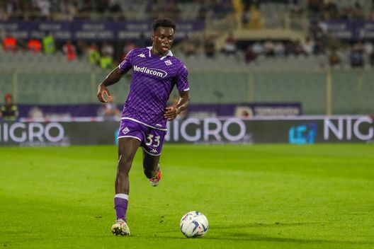 GERMOGLI PH: 2 OTTOBRE 2023 FIRENZE STADIO ARTEMIO FRANCHI SERIE A FIORENTINA VS CAGLIARI NELLA FOTO KAYODE Italiano: “Firenze vuole vincere e noi la renderemo orgogliosa”- immagine 2