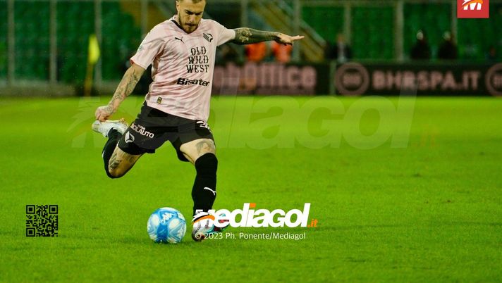 Calciomercato Palermo, futuro Valente: Sudtirol e tre big di Lega Pro, la situazione Calciomercato Palermo