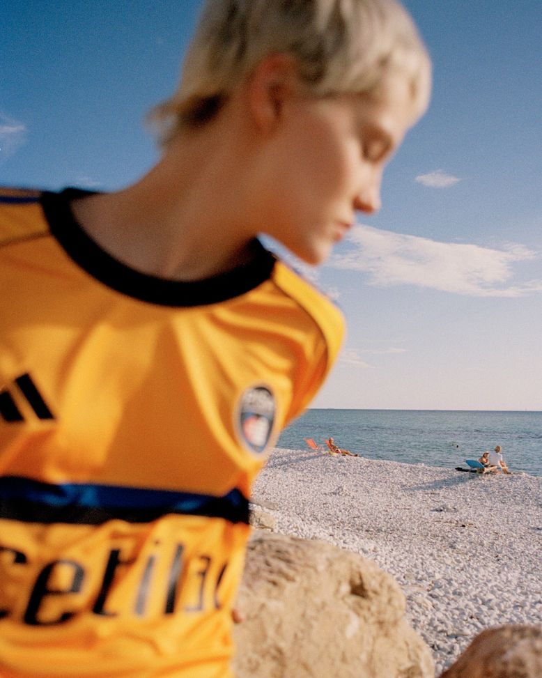 pisa-away-kit-2025-26-serie-a-seconda-maglia-trasferta