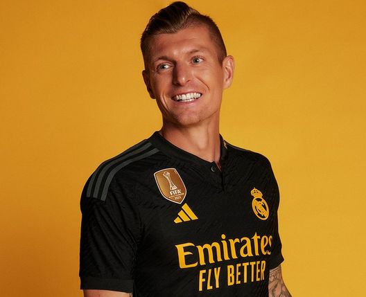 Real Madrid terza maglia 2023-24 (ph credit Real Madrid) Real Madrid terza maglia 2023-24