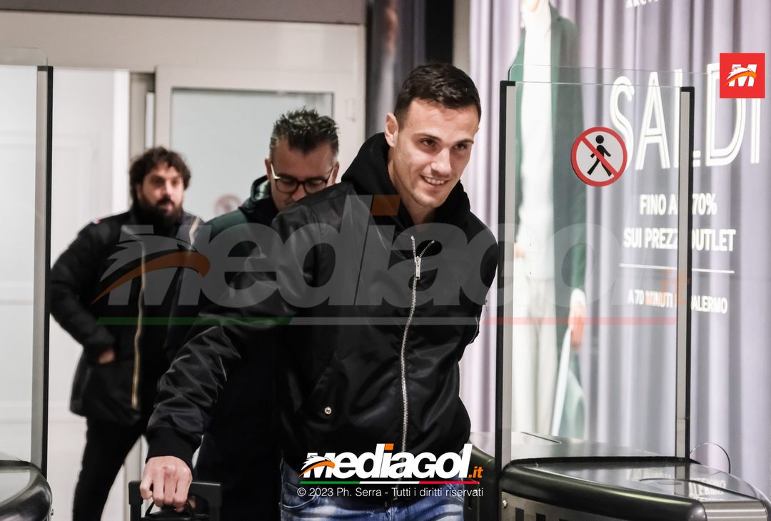 FOTO PALERMO, Verre arriva all’aeroporto ‘Falcone e Borsellino’ di Palermo (Gallery) - immagine 3