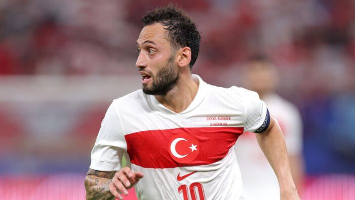 Inter, buone notizie dalla Turchia: Calhanoglu è tornato a lavorare in gruppo - immagine 1