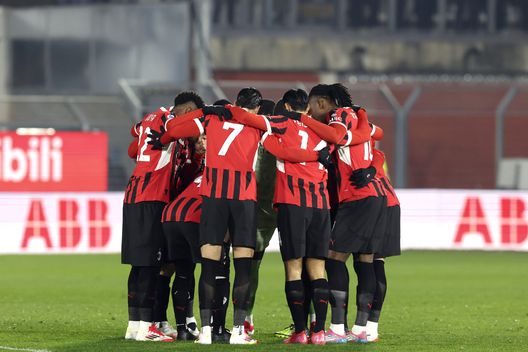 Milan, Conceiçao: “Manca solidità, non possiamo concedere 5-6 palle gol. Infortuni? Anche Morata out”- immagine 2