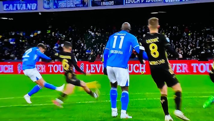 VIDEO Napoli-Verona 1-0, azzurri subito avanti grazie all’autogol di Montipò - immagine 1