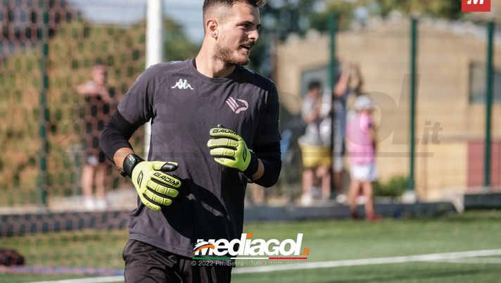 Calciomercato Palermo, Massolo nel mirino di Zeman: c’è il Pescara sul portiere rosa - immagine 1