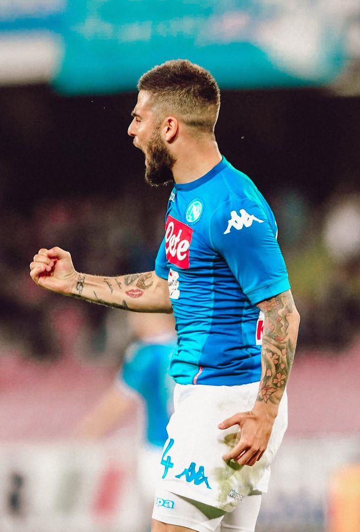 'Napoli-Udinese nel corso degli anni': su Instagram, l'account ufficiale degli azzurri ha pubblicato un carosello di foto con i momenti più importanti degli ultimi quindici match contro i friulani disputatisi al Maradona.