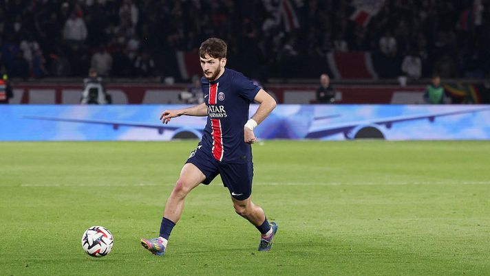 Getty Sky – PSG, allarme rientrato: Kvaratskhelia si allena con il gruppo, contro l’Inter ci sarà - immagine 1