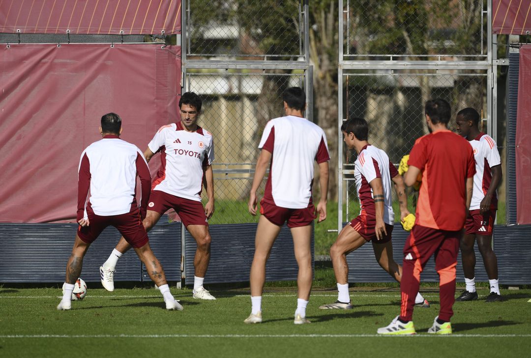 Roma, l’allenamento a Trigoria a tre giorni dall’Europa League – FOTO GALLERY - immagine 21