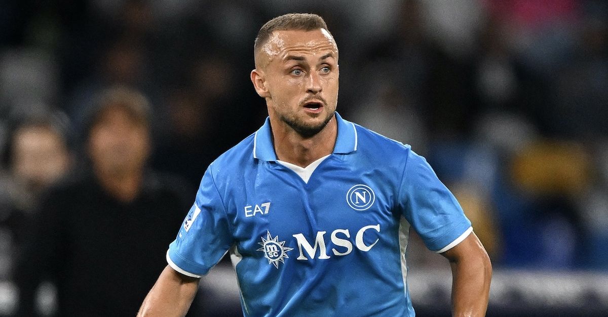 Il Napoli trema in vista del Milan: problemi per Lobotka