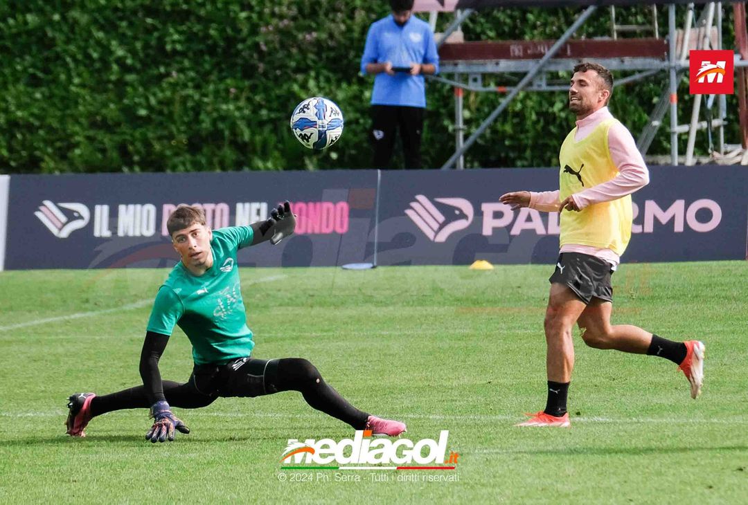 FOTO Ritiro Palermo, seduta pomeridiana al centro sportivo Aquagranda (GALLERY)- immagine 1