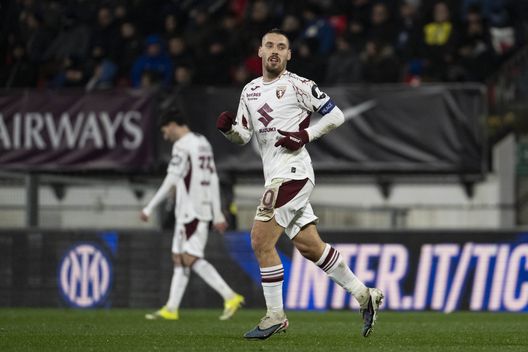 MONZA, ITALY - FEBRUARY 4: Nikola Vlasic of Torino FC in action during the Coppa Italia match between FC Internazionale v Torino FC - Coppa Italia at U-Power Stadium on February 4, 2026 in Monza, Italy. (Photo by Stefano Guidi - Torino FC/Torino FC 1906 via Getty Images)