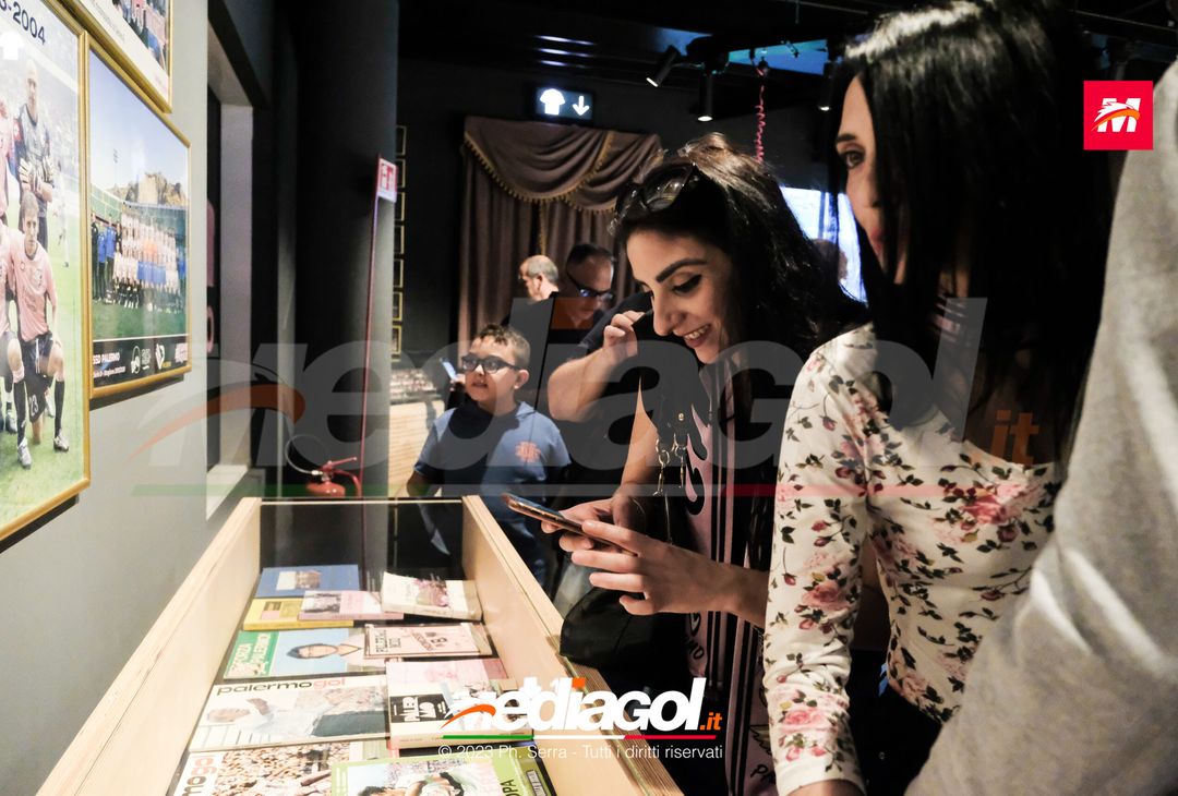 FOTO PALERMO, i tifosi rosanero in tour allo stadio ‘Renzo Barbera’ (GALLERY) - immagine 60