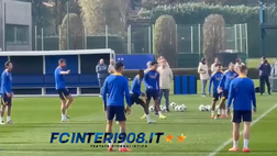 VIDEO FCIN1908 / Inter-Arsenal, allenamento della vigilia: torello per i nerazzurri