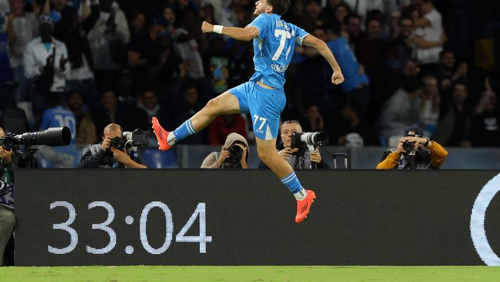 FOTO Kvara napoletano, siparietto con Mazzocchi: “Paki, comm si bell fratm” - immagine 1