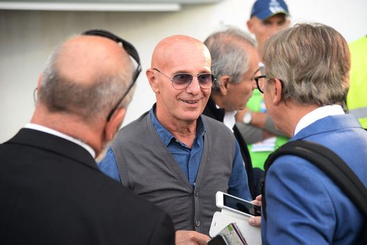 FERRARA, ITALY - SEPTEMBER 23: Arrigo Sacchi former coach of Italian National team attends the Serie A match between Spal and SSC Napoli at Stadio Paolo Mazza on September 23, 2017 in Ferrara, Italy. (Photo by Mario Carlini / Iguana Press/Getty Images) Sacchi