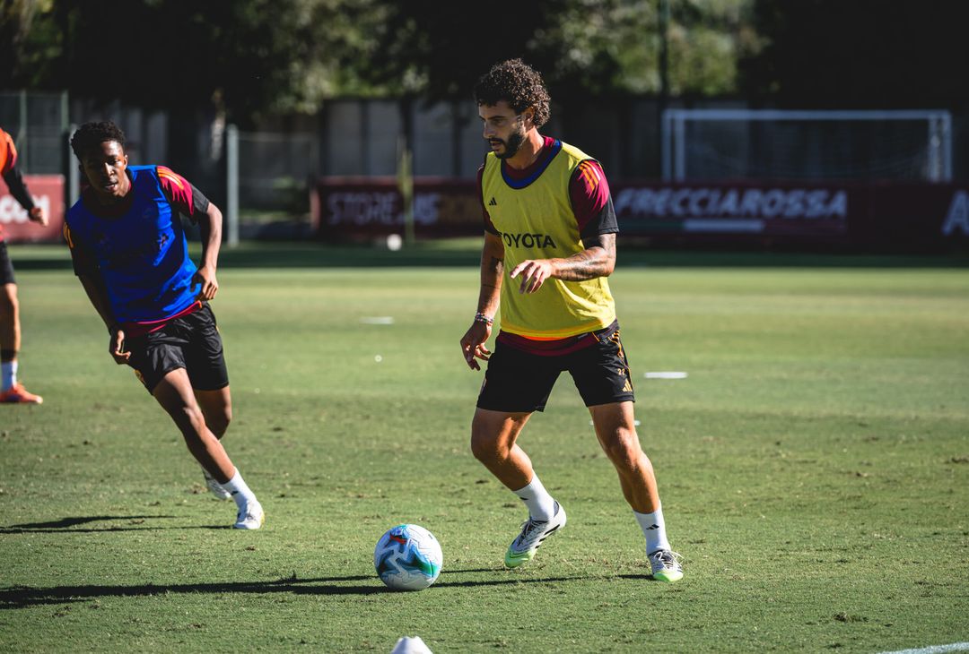 Trigoria, la seduta di allenamento sotto gli occhi di Friedkin – FOTO GALLERY - immagine 26