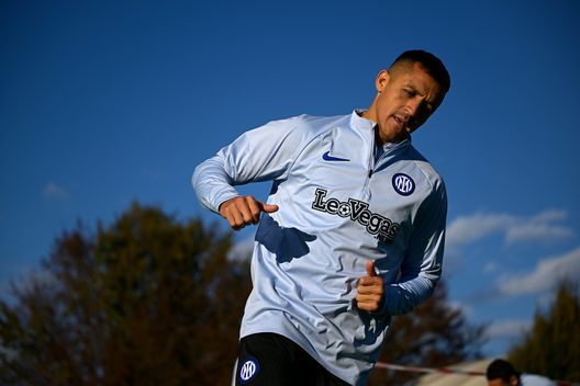 Inter, domani occasione per Sanchez. Torna titolare Bastoni: occhio a Frattesi e Carlos Augusto- immagine 2