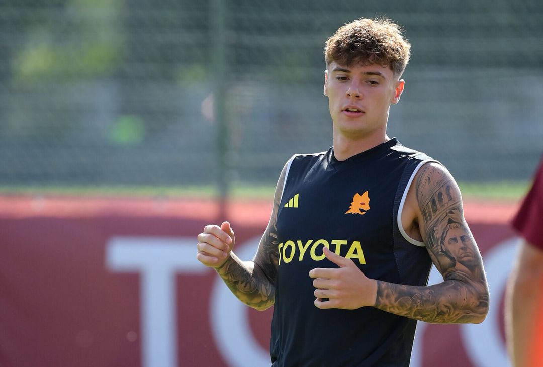 La Roma prosegue la preparazione a Trigoria: Matic e Dybala a parte – FOTO GALLERY - immagine 39