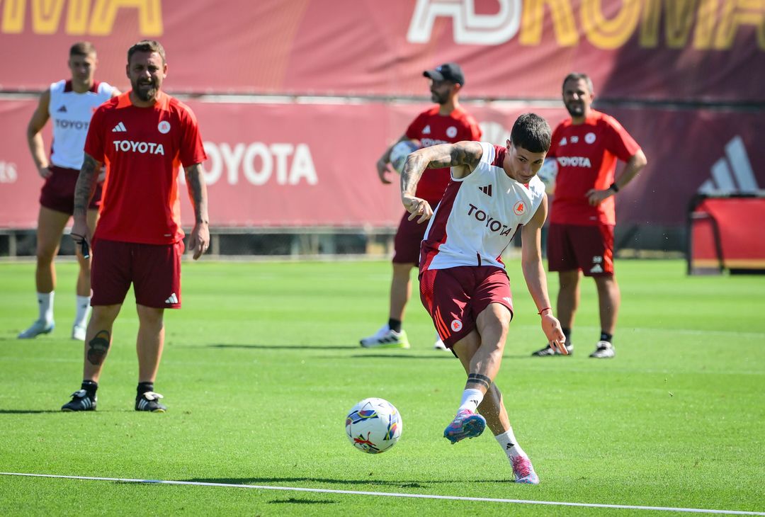 Roma, l’allenamento a due giorni dalla Juventus – FOTO GALLERY - immagine 13