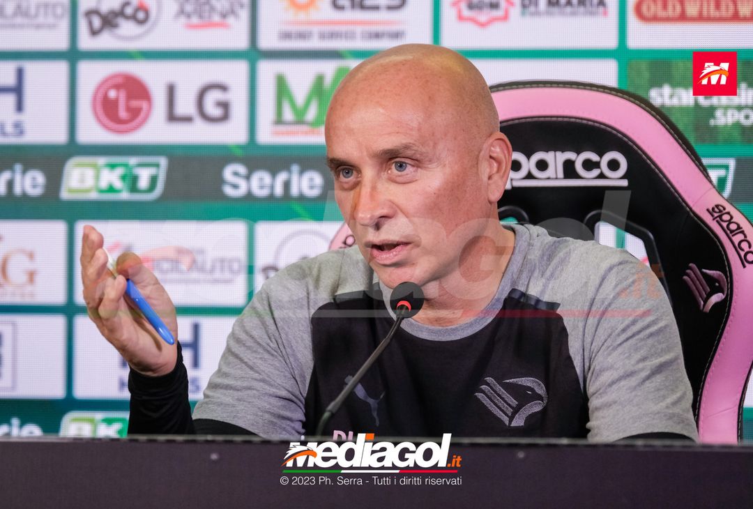 FOTO PALERMO, verso il Catanzaro: mister Corini in conferenza stampa (GALLERY) - immagine 17