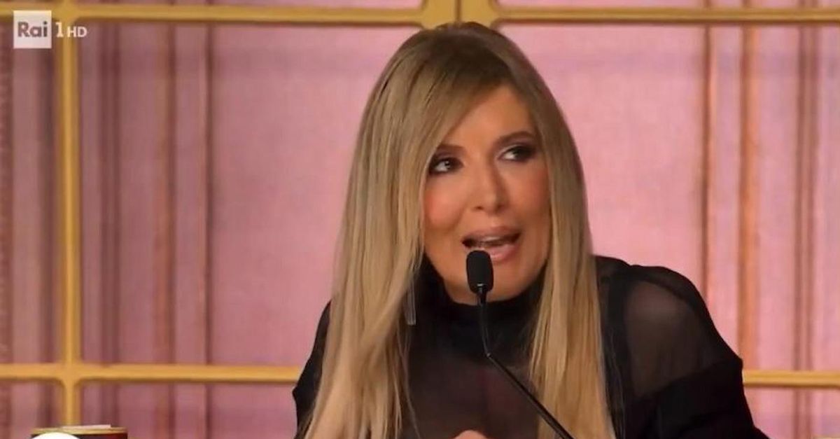 Barbara D’Urso: “Scritte cose false, ma io volo alto”, Lucarelli replica: “Parliamo di…”