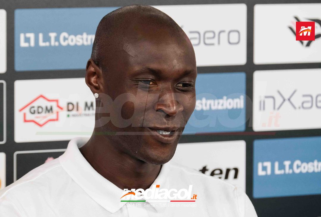 FOTO PALERMO, la presentazione di Alfred Gomis in conferenza (Gallery) - immagine 14