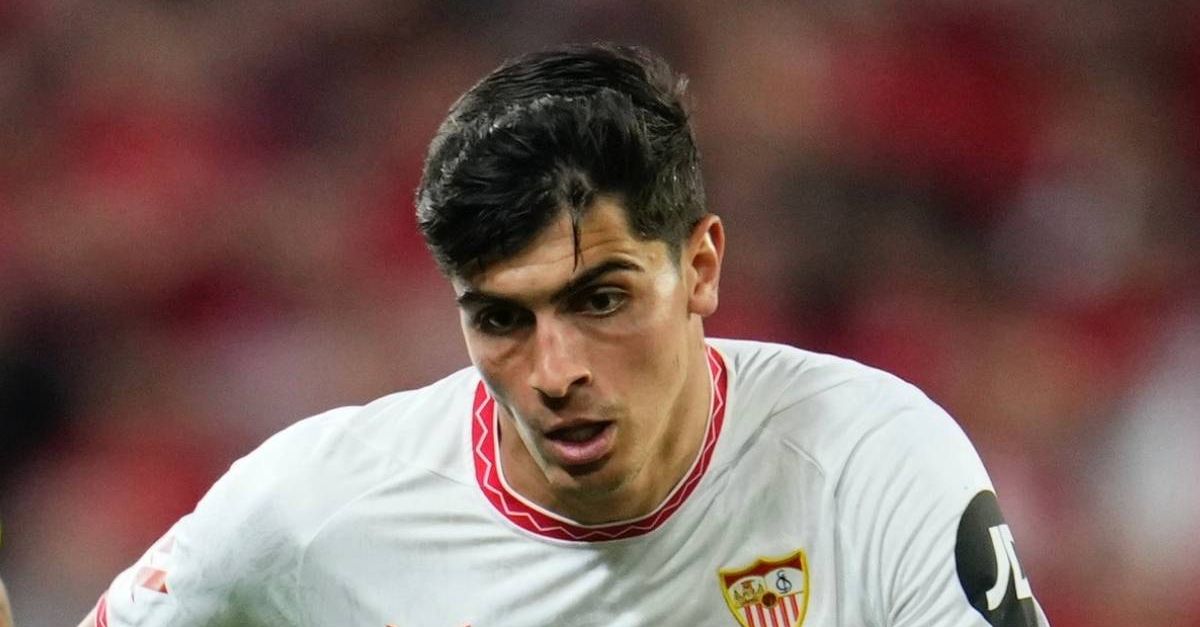Calciomercato Milan, occhio a Juanlu se parte Álex Jiménez Calciomercato Milan, occhio a Juanlu se parte Álex Jiménez