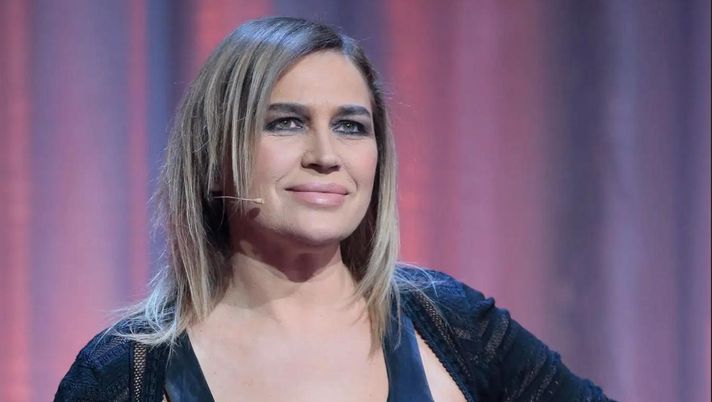Lory Del Santo confessa: “Una notte stupenda con Mancini”. E cita un altro ex Inter - immagine 1