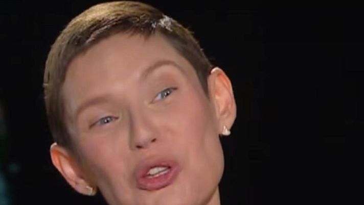 Bianca Balti: “Scriverò un libro sul pene che mi ha guarita dal cancro. Eroina? Orgogliosa di…”- immagine 2