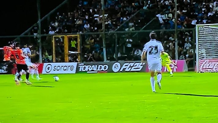 Napoli-Egnatia 3-0, Simeone cala il tris: assist al bacio di Zerbin per l’argentino - immagine 1