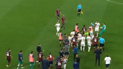 Zenit-Talleres, altro che amichevole: nel finale parapiglia in campo e 3 espulsi!