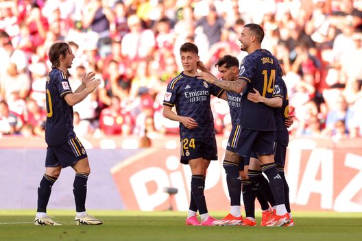 Prosinecki: “Guler migliorerà ogni giorno. Leggenda come Modric? Presto per dirlo”- immagine 5