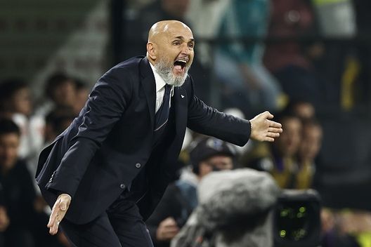 Il ct dell'Italia Luciano Spalletti durante la partita dei quarti di finale della UEFA Nations League tra Germania e Italia al BVB Stadion Dortmund il 23 marzo 2025. L’Italia, i Mondiali, il Papa: un legame che dà speranza agli Azzurri- immagine 2