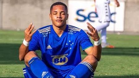 VITOR ROQUE