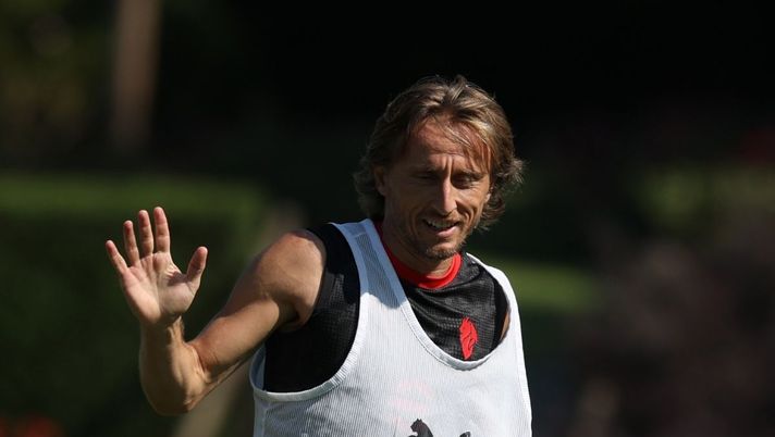 Milan, Beretta pensa a un possibile modulo: dubbio Modric
