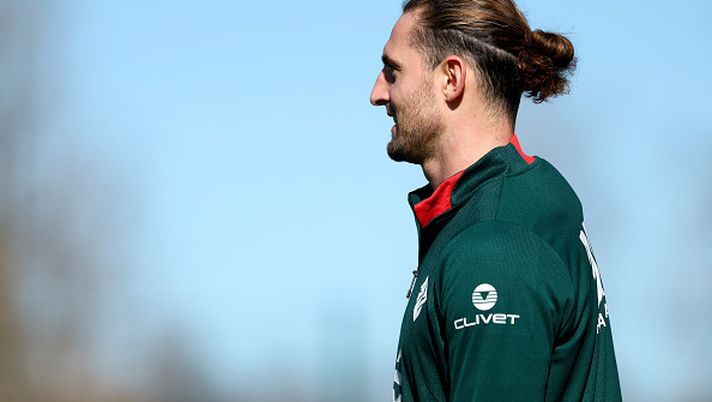 CAIRATE, ITALY - FEBRUARY 20: Adrien Rabiot of AC Milan looks on during an AC Milan Training Session at Milanello on February 20, 2026 in Cairate, Italy. (Photo by Giuseppe Cottini/AC Milan via Getty Images) rabiot-rientro-milan-parma-san-siro