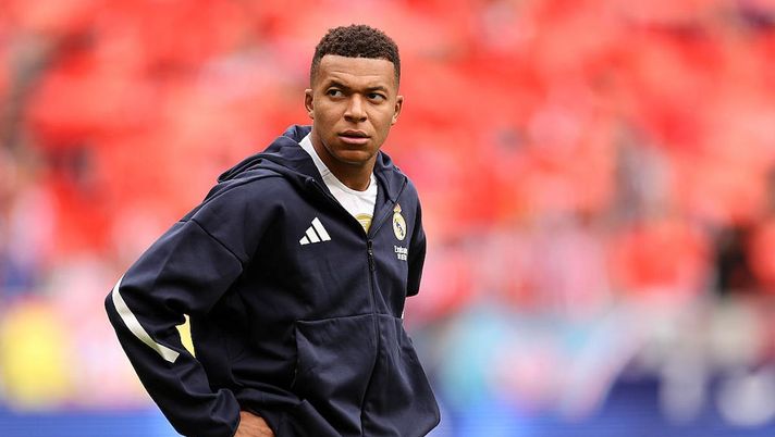 Getty Images Il fratello ferma il PSG ed esulta come lui: Mbappé felicissimo in tribuna - immagine 1