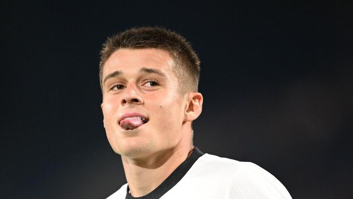 Il papà di Tresoldi: 'È un grande tifoso del Milan. Già da bambino ...'