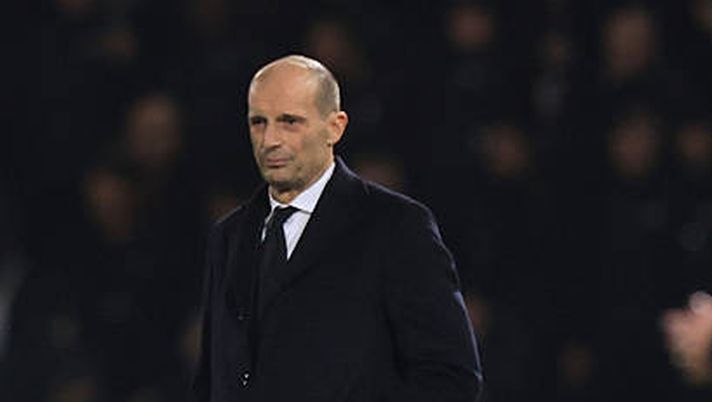 PISA, ITALY - FEBRUARY 13: Massimiliano Allegri manager of AC Milan looks on during the Serie A match between Pisa SC and AC Milan at Arena Garibaldi on February 13, 2026 in Pisa, Italy. (Photo by Gabriele Maltinti/Getty Images) Le parole di Allegri prima di Pisa-Milan: “Dobbiamo fare punti” - immagine 1